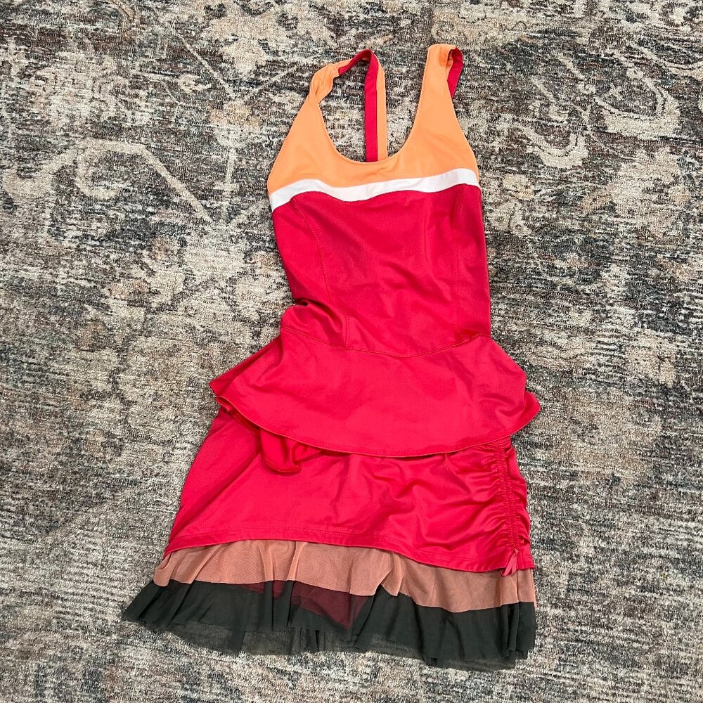 Fila Tennis Set with ruched skirt and pleated top, size L